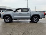 Used 2018 Toyota Tacoma TRD Off-Road image 3