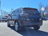 Used 2020 Jeep Compass Latitude image 3