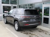 New 2025 Jeep Grand Cherokee Laredo image 5