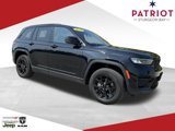 Used 2024 Jeep Grand Cherokee Altitude image 1