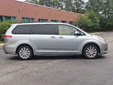 Used 2011 Toyota Sienna LE image 2