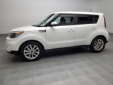 Used 2017 Kia Soul + image 2