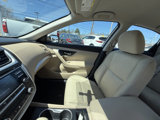 Used 2016 Nissan Altima 2.5 SV image 6