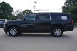 Used 2017 Chevrolet Suburban LT image 6