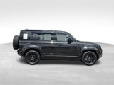 Used 2023 Land Rover Defender 110 X-Dynamic SE image 6