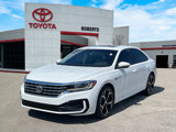 Used 2020 Volkswagen Passat 2.0T R-Line image 3