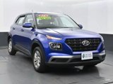Used 2024 Hyundai Venue SE image 2