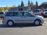 Used 2014 Dodge Grand Caravan SE image 4