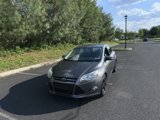 Used 2014 Ford Focus SE w/ Equipment Group 201A image 2