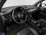 Certified 2024 Porsche Macan image 4