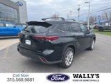 Used 2021 Toyota Highlander Limited image 3
