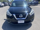 Used 2018 Nissan Kicks SV image 2
