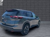Used 2024 Nissan Rogue SV image 5