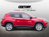 New 2025 Jeep Compass Latitude image 2