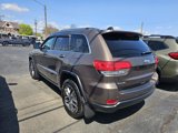 Used 2019 Jeep Grand Cherokee Laredo w/ 18" Wheel & 8.4" Radio Group image 6