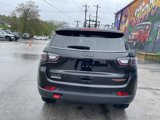Used 2022 Jeep Compass Trailhawk w/ Trailhawk Elite Group image 4