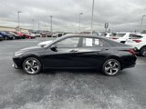 Used 2023 Hyundai Elantra SEL w/ Convenience Package image 5
