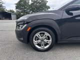 Used 2022 Hyundai Kona SEL image 2