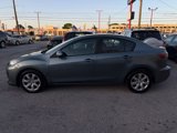 Used 2013 MAZDA MAZDA3 i SV w/ Convenience Pkg image 2