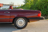 Used 1988 Mercedes-Benz 560 SL image 5
