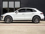 Certified 2025 Porsche Macan image 2
