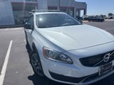 Used 2017 Volvo V60 T5 Cross Country w/ Convenience Package image 2