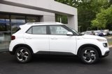 New 2025 Hyundai Venue SEL image 2