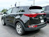 Used 2019 Kia Sportage LX image 2