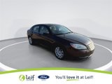Used 2013 Chrysler 200 LX image 2