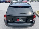 Used 2017 Jeep Compass Latitude image 5