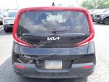 Used 2022 Kia Soul LX image 4