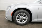 Used 2020 Chrysler 300 Touring image 5
