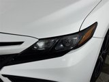Used 2022 Toyota Camry SE image 2