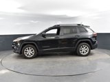 Used 2016 Jeep Cherokee Sport image 5