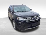 Used 2018 Ford Explorer XLT w/ Equipment Group 202A image 4