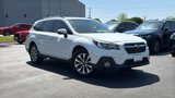 Used 2018 Subaru Outback 3.6R Touring image 2