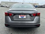 Used 2024 Nissan Altima 2.5 SV image 4