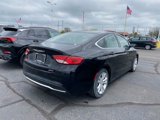 Used 2015 Chrysler 200 Limited image 2