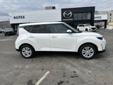 Used 2023 Kia Soul LX image 4