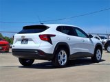 Used 2025 Chevrolet Trax LS w/ LS Convenience Package image 4