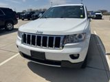 Used 2013 Jeep Grand Cherokee Limited w/ Luxury Group II image 2