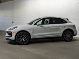Used 2024 Porsche Macan image 2