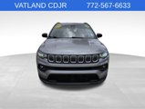 Used 2022 Jeep Compass Latitude image 2