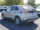 Used 2022 Ford Edge SEL image 4