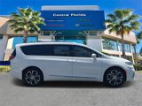 Certified 2022 Chrysler Pacifica Pinnacle image 4