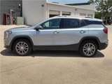 Used 2024 GMC Terrain SLT image 2