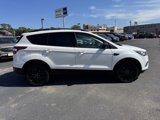 Used 2017 Ford Escape SE w/ SE Sport Appearance Package image 2