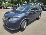 Used 2016 Nissan Rogue SV image 3
