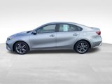 Used 2023 Kia Forte LXS image 4