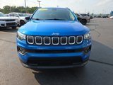 Used 2022 Jeep Compass Latitude image 2